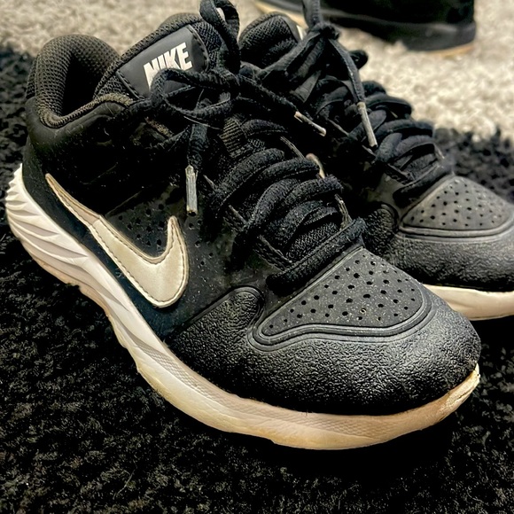 Nike Turf - Picture 2 of 4